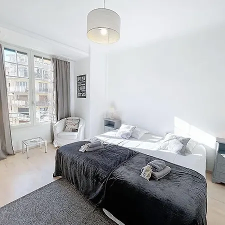 Apartment 3 Bedroom 3 Bath Close To Palais & Croisette By Olam Cannes