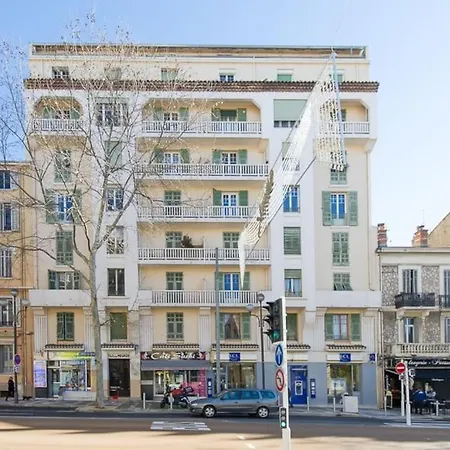 3 Bedroom 3 Bath Close To Palais & Croisette By Olam Apartment